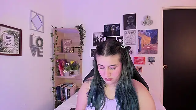 Snapshot of Lana_Herondale chatting on November 5, 9:15 pm Lana Herondale online show from November 5, 9:15 pm