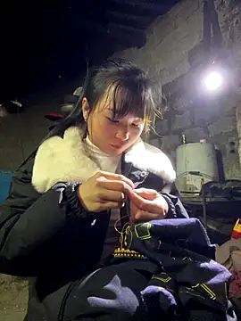 Sunyinn online show from December 16, 2:27 am