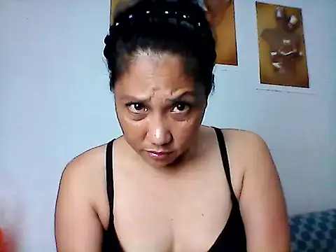 nhayasquirt online show from October 15, 10:32 pm