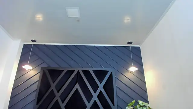 marco garciia  online show from November 4, 11:15 pm