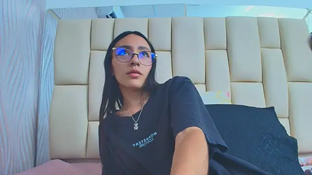 sweet amye online show from September 24, 7:06 pm