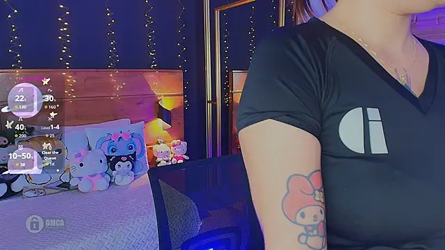 hanna kimura online show from October 12, 1:32 pm