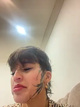 Snapshot of DayanaDG chatting on October 16, 11:06 pm DayanaDG online show from October 16, 11:06 pm