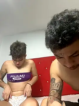 Snapshot of DayanaDG chatting on November 10, 6:12 am DayanaDG online show from November 10, 6:12 am