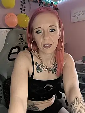 Purple2StayThnxx online show from September 25, 2:21 pm