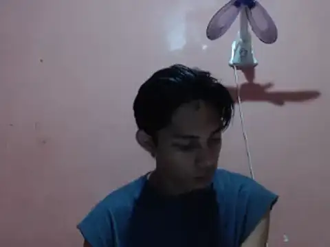 Snapshot of Kyoshi_19 chatting on September 26, 12:42 pm Kyoshi 19 online show from September 26, 12:42 pm