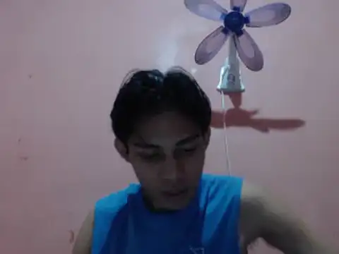 Snapshot of Kyoshi_19 chatting on September 27, 7:13 am Kyoshi 19 online show from September 27, 7:13 am