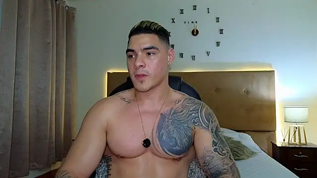 Steven Velez online show from October 30, 12:45 am