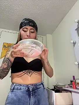 Snapshot of Sallem_Pink chatting on September 30, 11:37 am Sallem Pink online show from September 30, 11:37 am