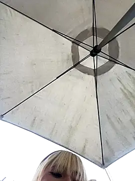 Snapshot of Sallem_Pink chatting on November 8, 11:21 am Sallem Pink online show from November 8, 11:21 am