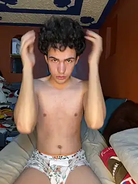 danloveo online show from December 18, 7:14 am