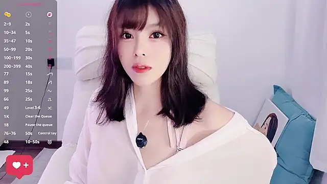 Snapshot of yara_hot1 chatting on November 22, 10:58 am yara hot1 online show from November 22, 10:58 am