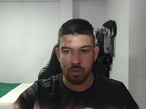 Axel11113 online show from November 3, 4:14 am