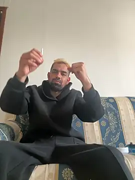 Snapshot of Nonsoilmionome89 chatting on October 26, 2:56 pm Nonsoilmionome89 online show from October 26, 2:56 pm