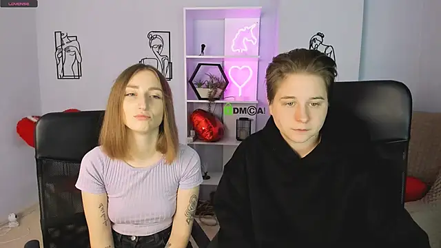 eva smiith  online show from September 30, 5:45 am