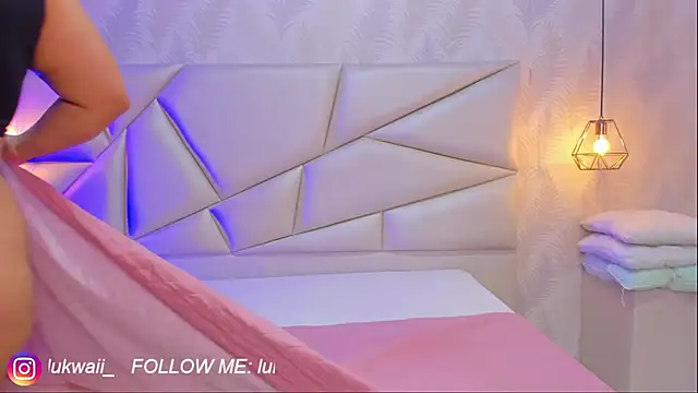 lulukawai16 online show from September 23, 7:28 pm