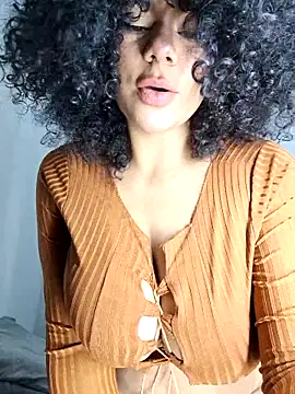 Snapshot of Yerystar chatting on October 20, 2:01 am Yerystar online show from October 20, 2:01 am