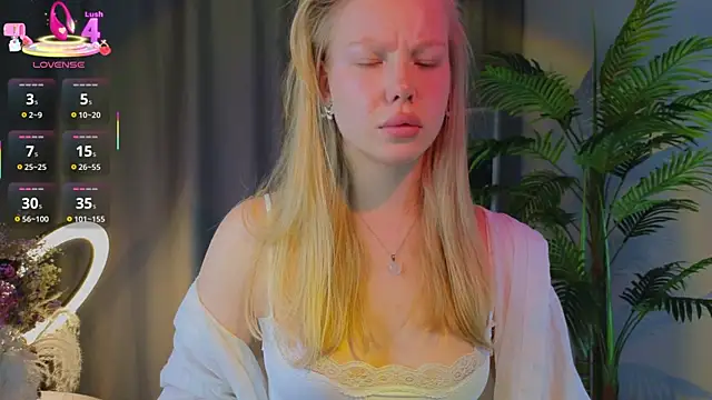 emilyshepar d online show from September 25, 2:04 am