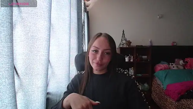 SexyBlondieY online show from October 16, 8:21 pm