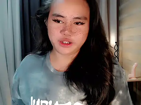 Snapshot of ursexy_ceciliaxx chatting on October 14, 4:08 pm ursexy ceciliaxx online show from October 14, 4:08 pm