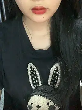 Linhtruong  online show from November 2, 4:26 am