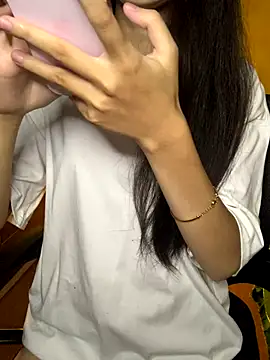 Nhinhi18 online show from October 3, 2:58 pm