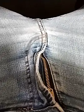 Snapshot of Ajayy01 chatting on November 6, 10:49 am Ajayy01 online show from November 6, 10:49 am