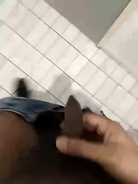 Snapshot of Ajayy01 chatting on November 28, 7:44 am Ajayy01 online show from November 28, 7:44 am