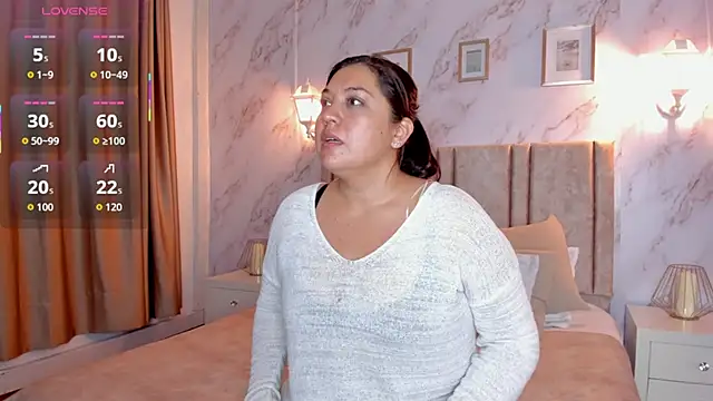 Snapshot of Paula_And chatting on September 21, 11:56 am Paula And online show from September 21, 11:56 am