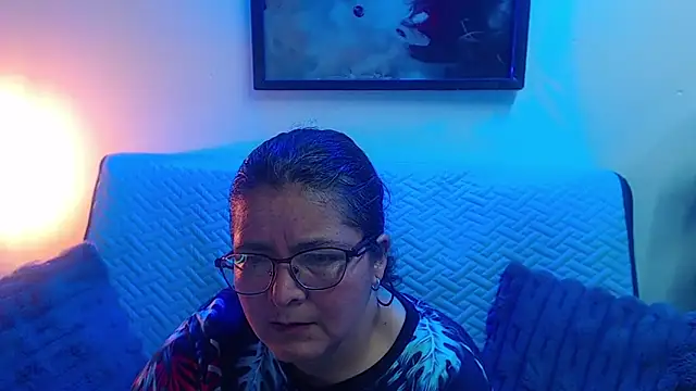 Linda banks  online show from November 29, 2:14 am