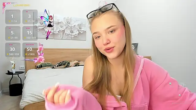 flooora 0 online show from October 10, 12:42 am