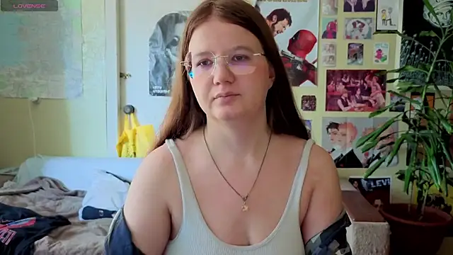 Sienna-Cow online show from September 16, 10:38 am