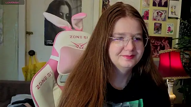 Sienna-Cow online show from October 16, 1:01 pm