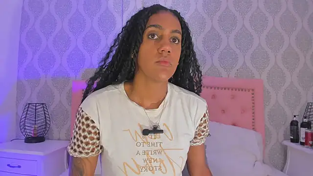 OnlyGia online show from September 28, 7:41 pm