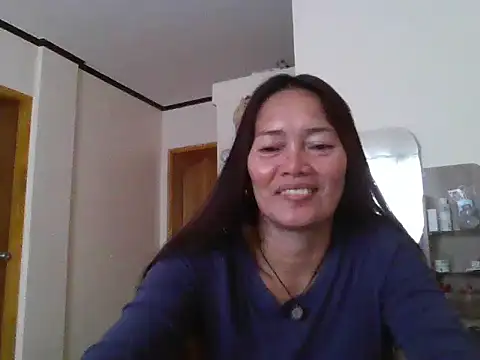 Snapshot of Asianwild_matured4uxx chatting on November 19, 4:01 am Asianwild matured4uxx online show from November 19, 4:01 am