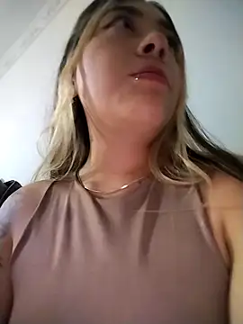 Snapshot of _ManuVeelez chatting on November 29, 6:49 am ManuVeelez online show from November 29, 6:49 am