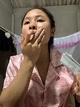 NhuFox online show from October 2, 12:56 pm