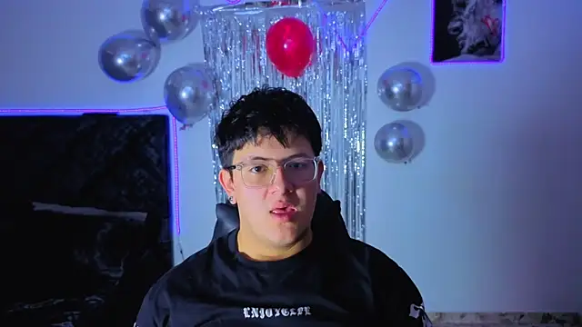 Ryan Doretti online show from November 17, 12:00 pm