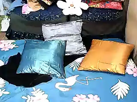 xxhottinybabe online show from November 7, 4:12 am