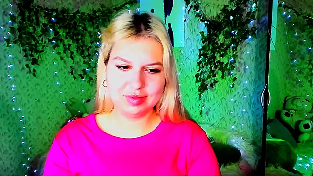 ChloeRicc online show from November 15, 2:02 pm