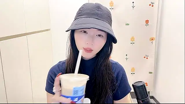 Rosalind xixi online show from October 7, 1:36 am