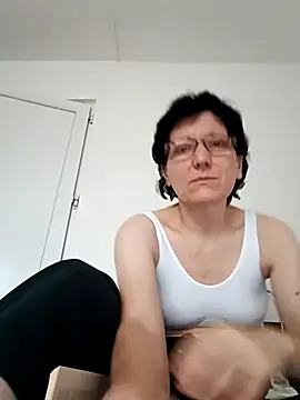 Vera Elle online show from November 10, 9:08 am