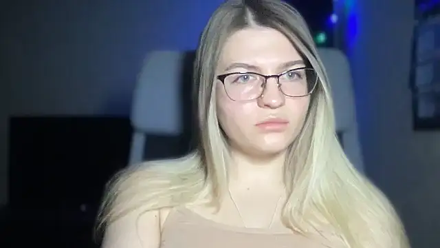 KristinaCake online show from November 23, 3:01 pm