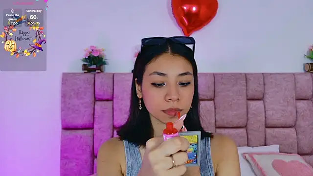 ScarlettLuxe online show from October 22, 11:54 am