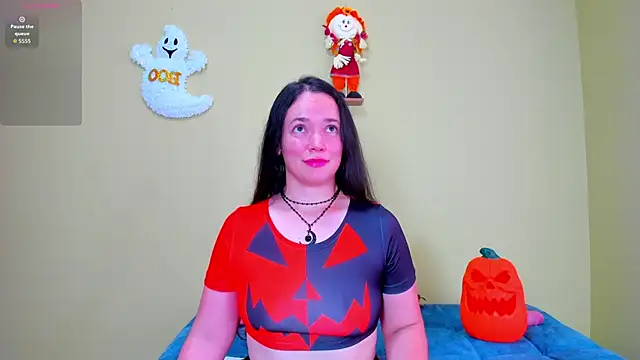 loreen grey online show from October 1, 8:15 pm