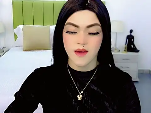 nathalialoes1 online show from September 27, 7:30 pm