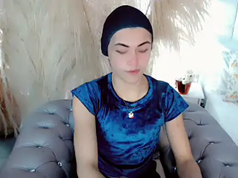 nathalialoes1 online show from October 10, 7:02 pm