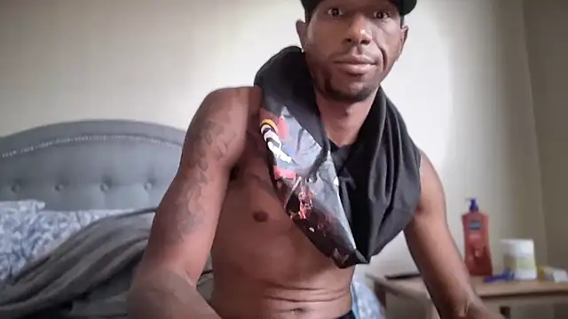 Snapshot of BBCGottii chatting on November 27, 8:55 pm BBCGottii online show from November 27, 8:55 pm