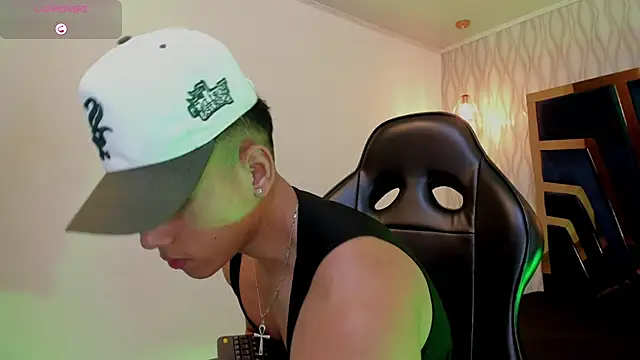 Draven Marceaux online show from October 4, 1:20 pm