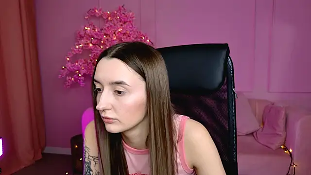 AliceLids online show from September 21, 1:13 pm